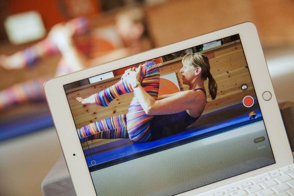 10 minute pilates online